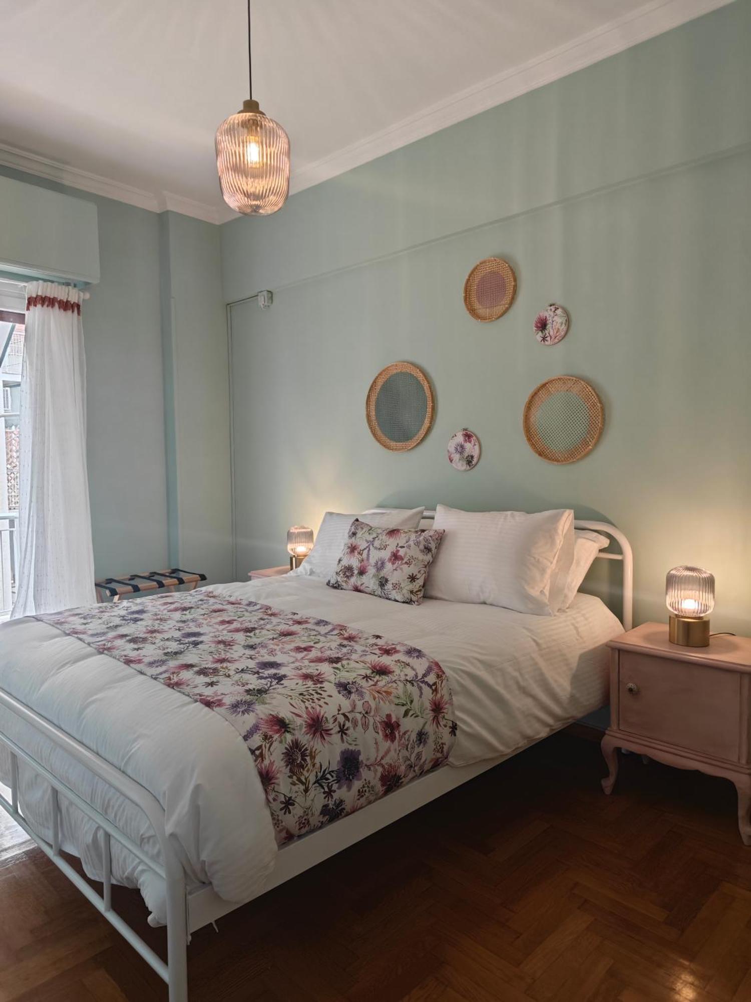 Caravin Wanderhome Acropolis, 1 Min From Acropolis Museum Atenas Exterior foto