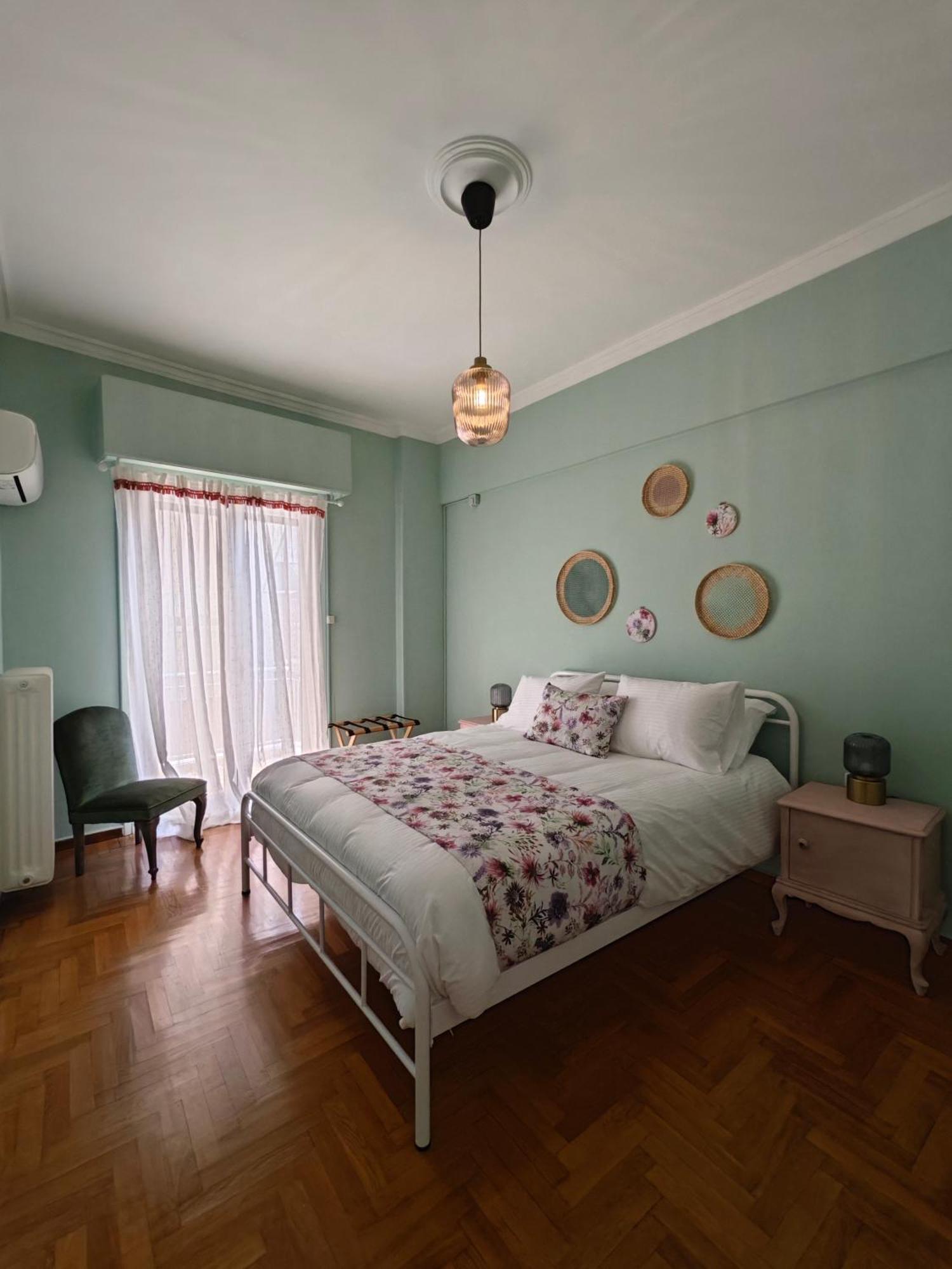 Caravin Wanderhome Acropolis, 1 Min From Acropolis Museum Atenas Exterior foto